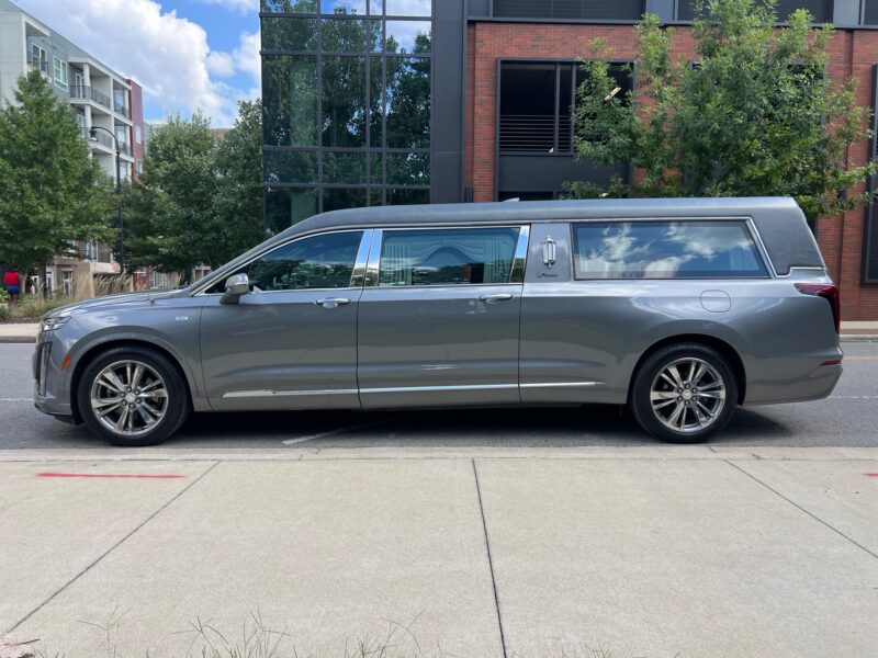 2021 S&S Victoria Cadillac XT6 Hearse