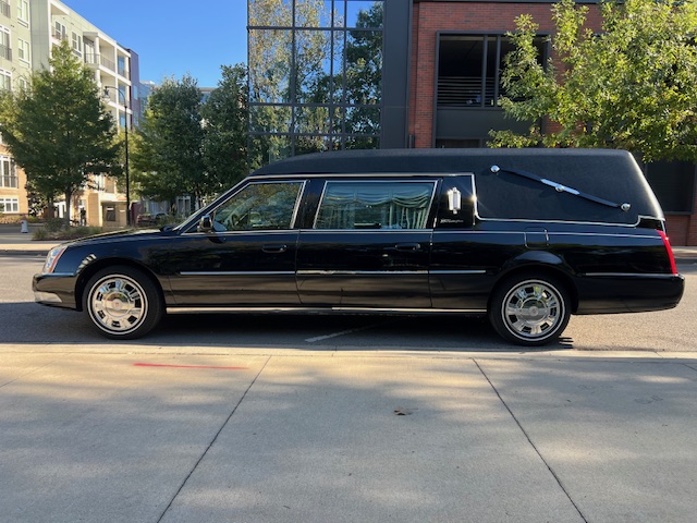 2011 Cadillac S&S Masterpiece Hearse