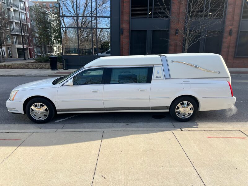 2008 Cadillac Superior Statesman Hearse