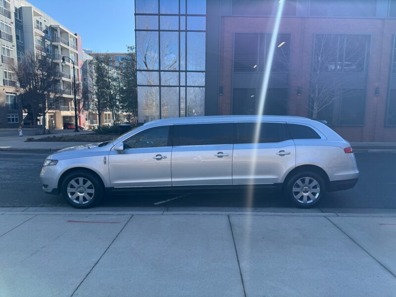 2015 Lincoln MK Six Door Limousine