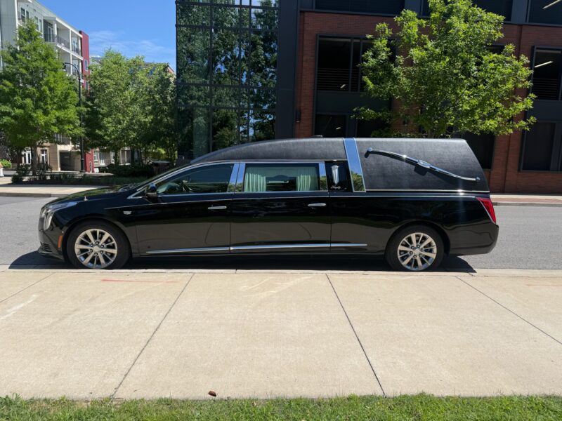 2019 Cadillac Eagle Kingsley Hearse