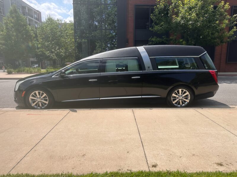 2015 Cadillac Armbruster Crown Hearse