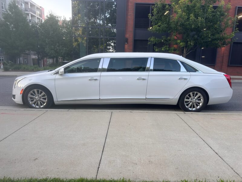 2014 Cadillac Eagle Six Door Limousine