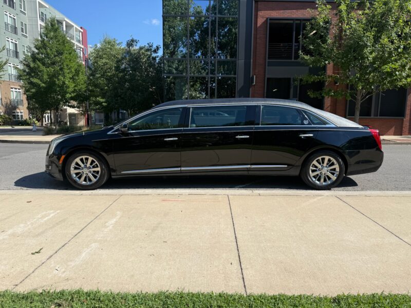 2016 Cadillac S&S XTS Six Door Limousine